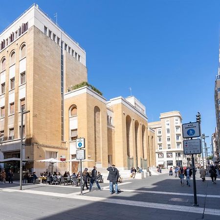 Bari Centrale Railway Station Apartment エクステリア 写真