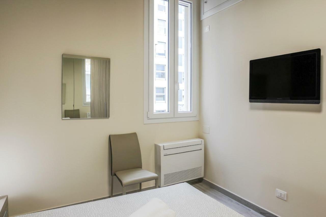 Bari Centrale Railway Station Apartment エクステリア 写真